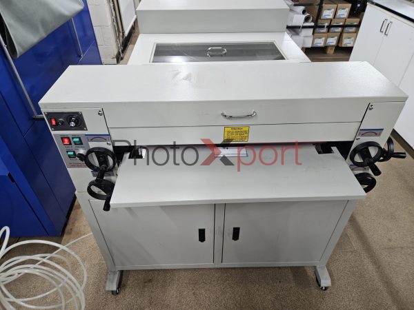 600mm Wide UV Coater - Image 3