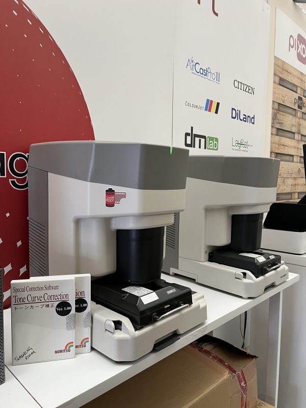 Noritsu HS1800 Film Scanner